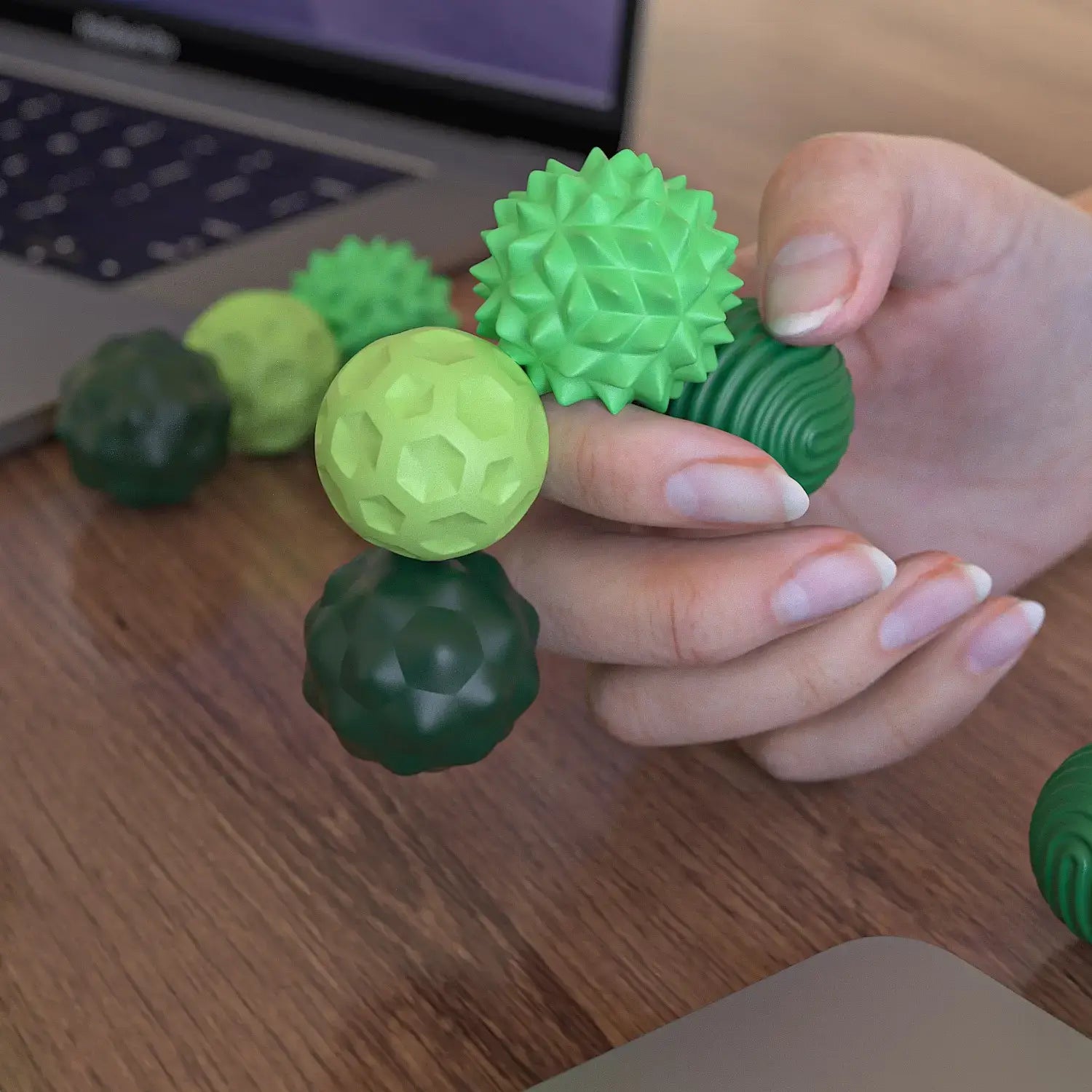 Magnetische sensorische Fidget-Bälle – 8er-Pack: Violett Ana Wiz