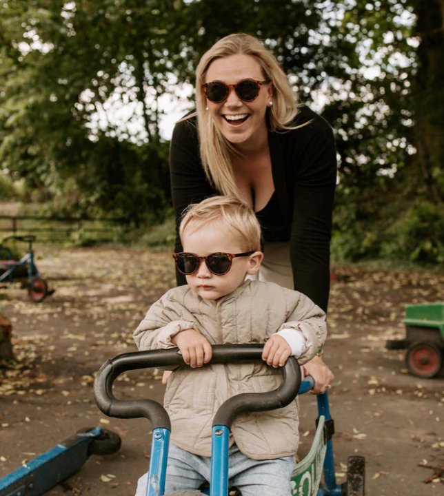 Sonnenbrille BabyMocs Signature Kind - Classic beige BabyMocs