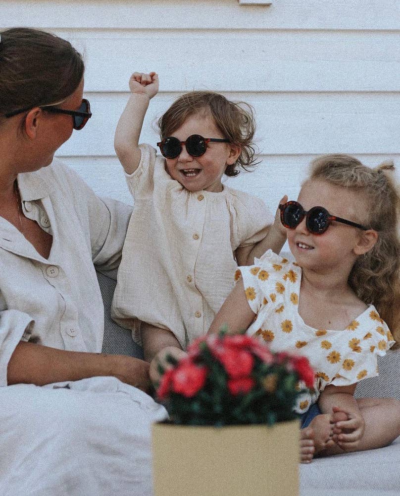 BabyMocs Sonnenbrille Classic FÜR ERWACHSENE: GRÜN - Olive / KLASSISCHE FORM / ERWACHSENE BabyMocs