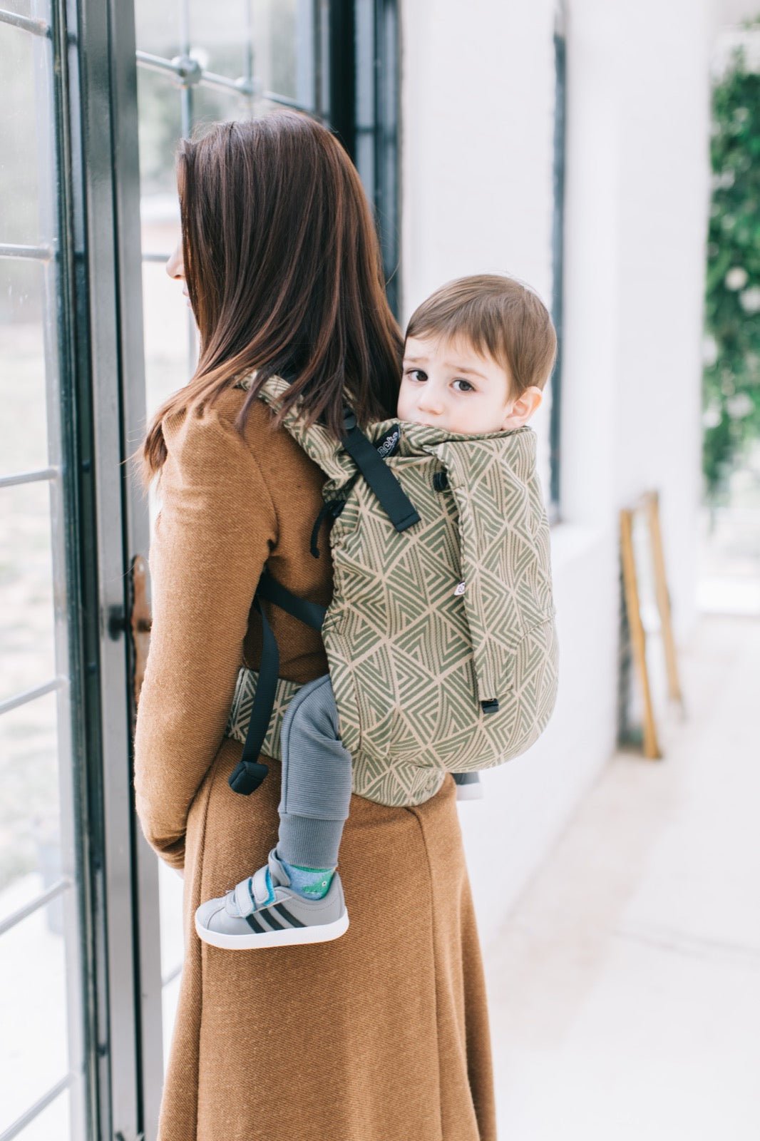 Neko Switch Carrier Toddler Size - Cedar neko
