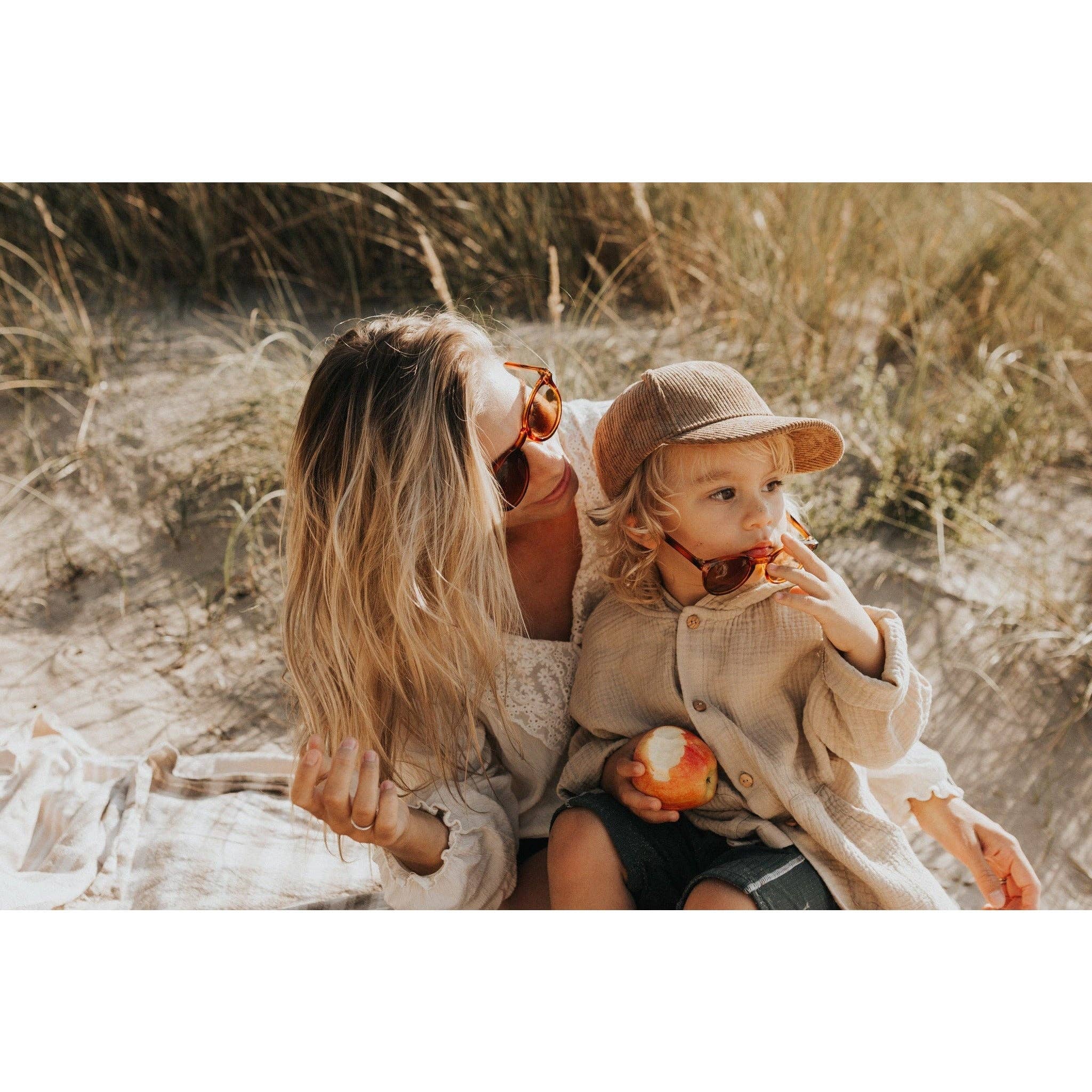 BabyMocs Sonnenbrille Classic FÜR ERWACHSENE: GRÜN - Olive / KLASSISCHE FORM / ERWACHSENE BabyMocs