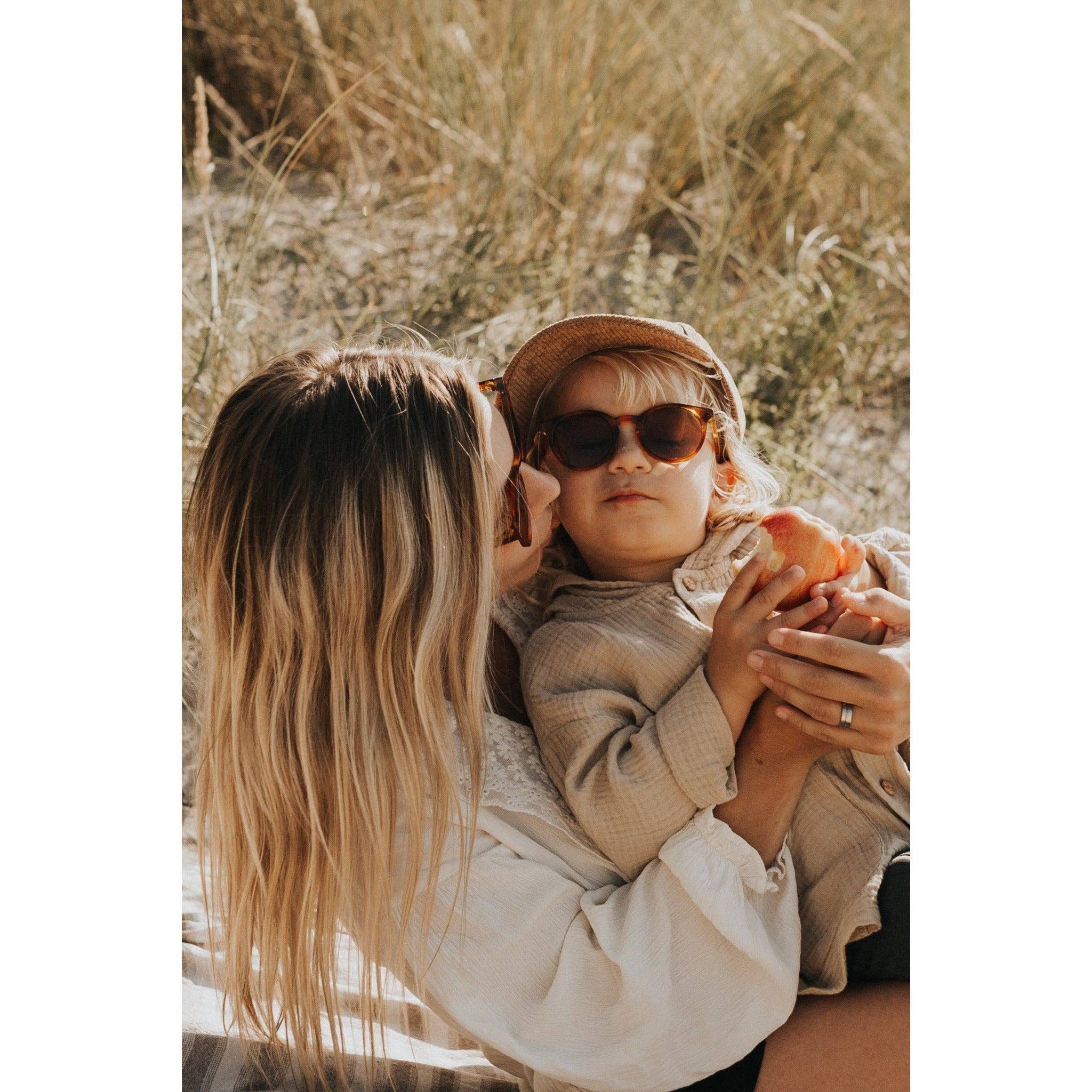 BabyMocs Sonnenbrille Classic FÜR ERWACHSENE: GRÜN - Olive / KLASSISCHE FORM / ERWACHSENE BabyMocs