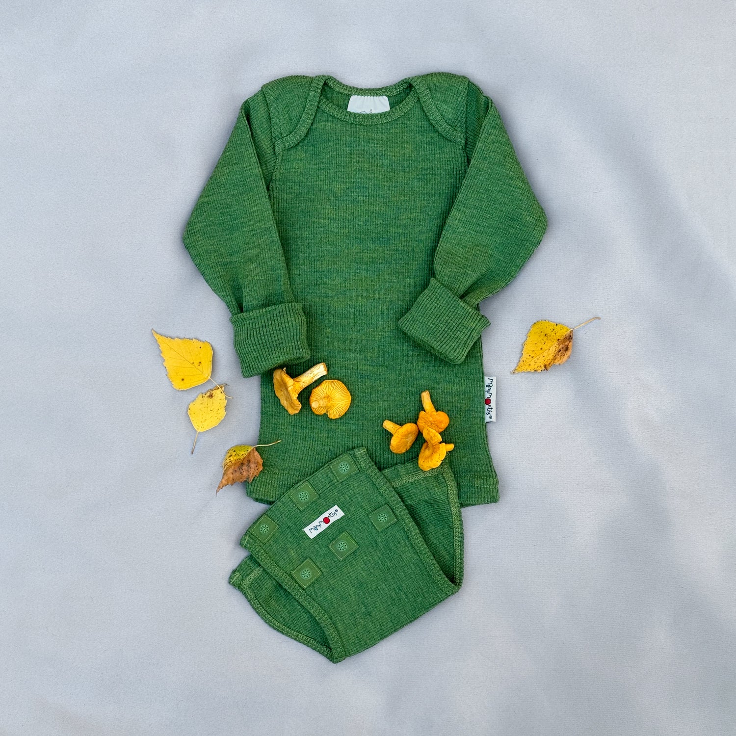 ManyMonths Natural Wollies Body/Shirt Long Sleeve - Acai Berry ManyMonths