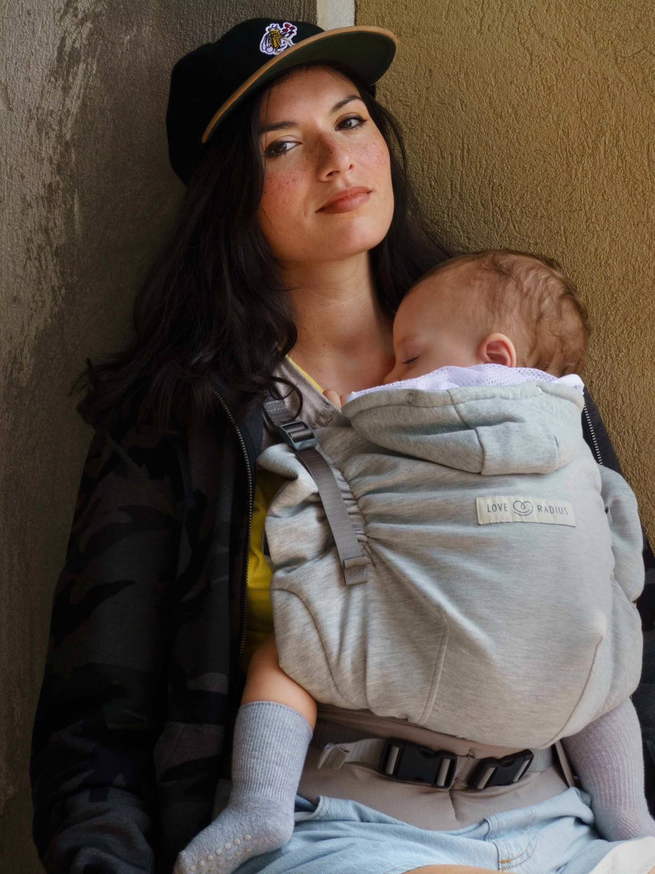 Love Radius HoodieCarrier2- grau love radius