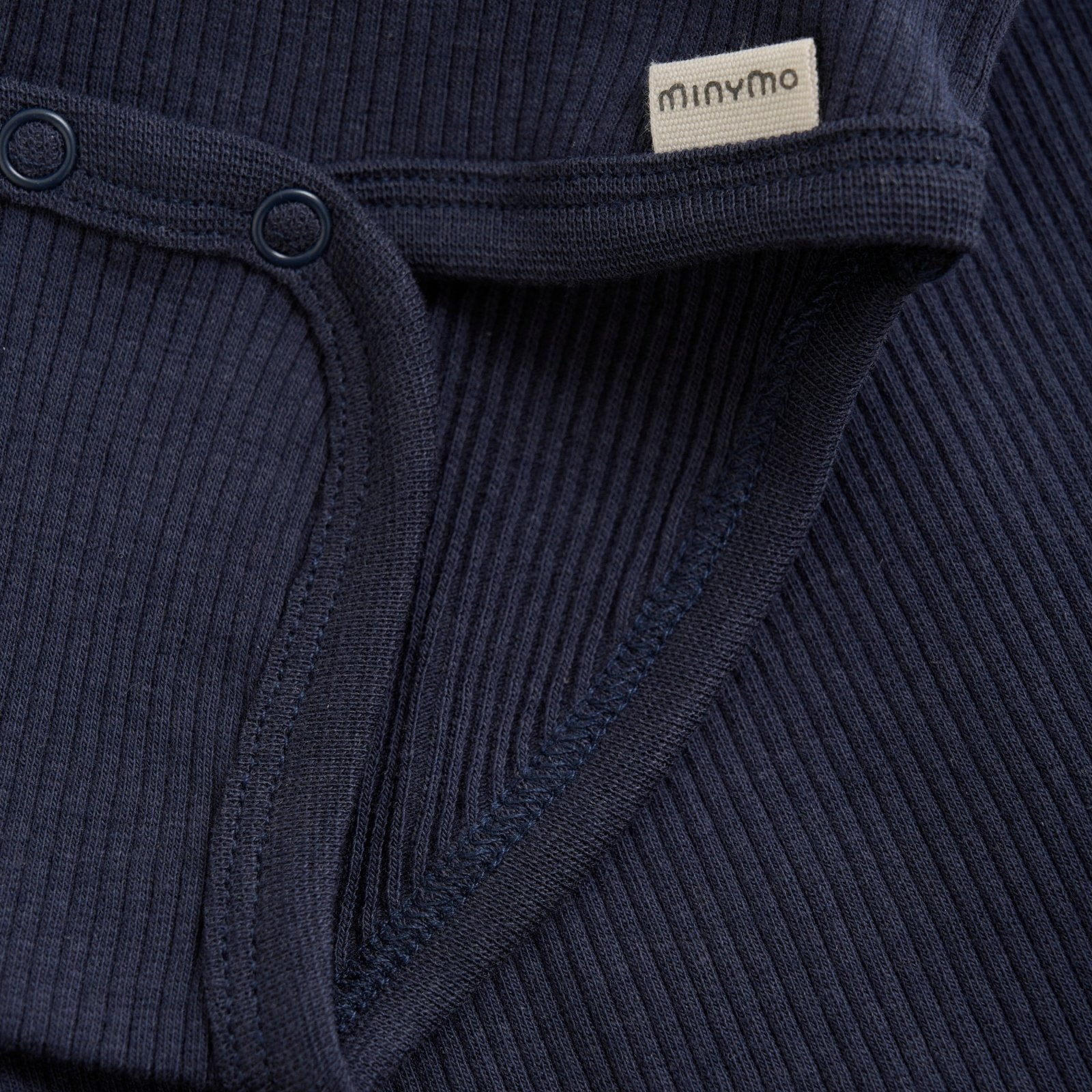 Minymo Tencel kurzarm Body in Rippoptik - blue nights Minymo