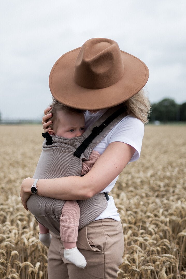 Pure Baby Love Cross & Go Basic - Essentials Brown Pure Baby Love