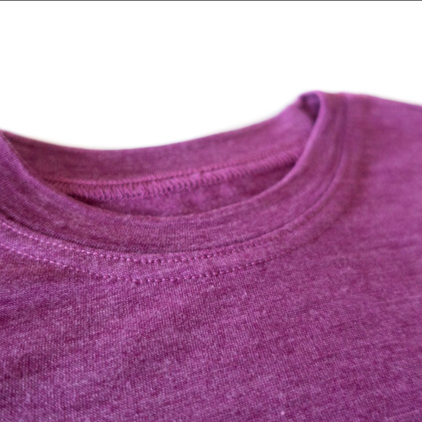 Glückskind Shirt Merinowolle & Seide - Zwetschge mit Libelle Glückskind