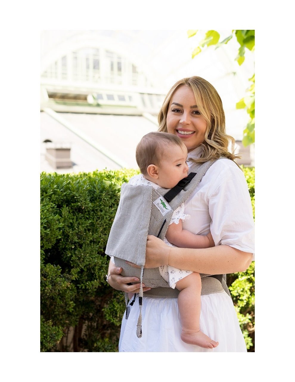 Buzzidil Babytrage MyTai Halfbuckle - Facette Monochrome Buzzidil