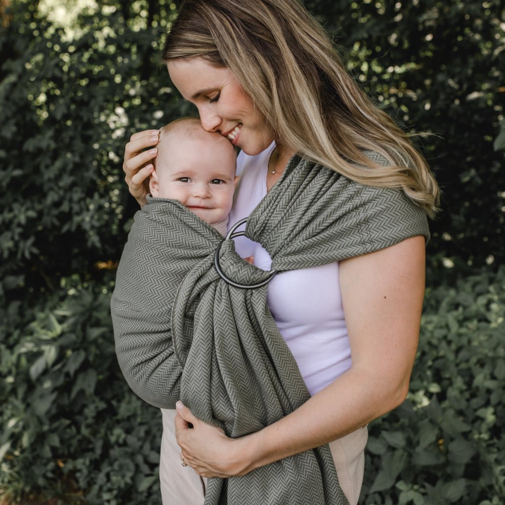 cocoome elastischer RingSling Oliv - Familienbande