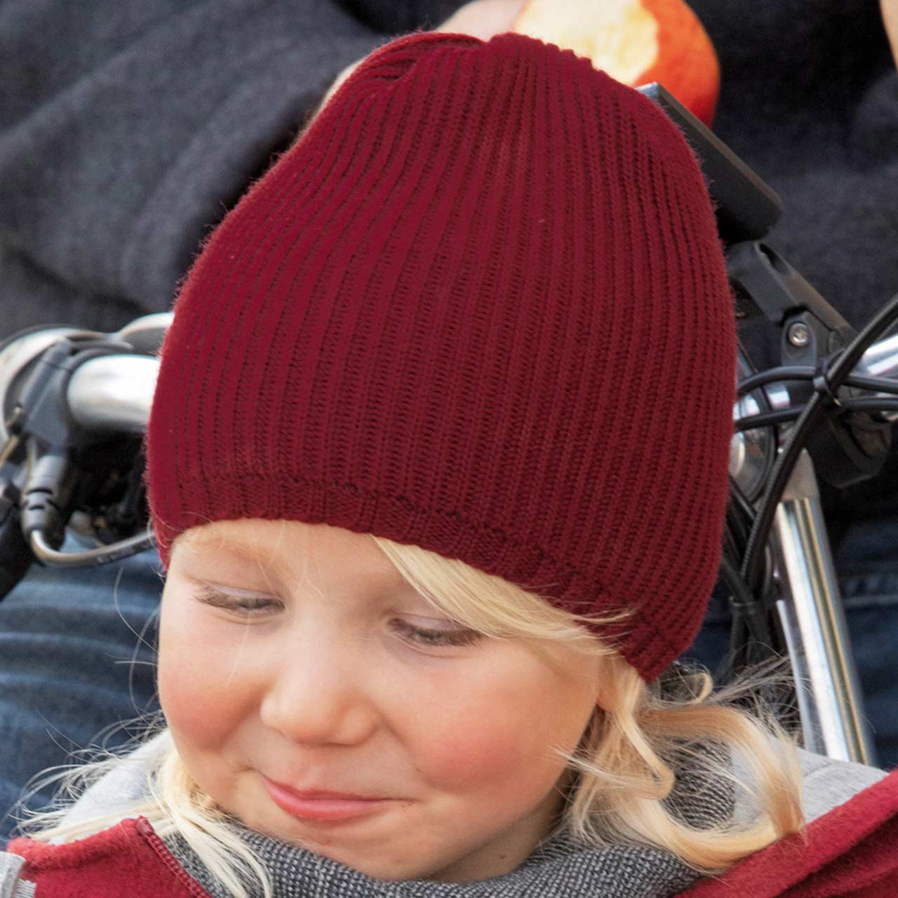 Disana Strickmütze- Marine Familienbande