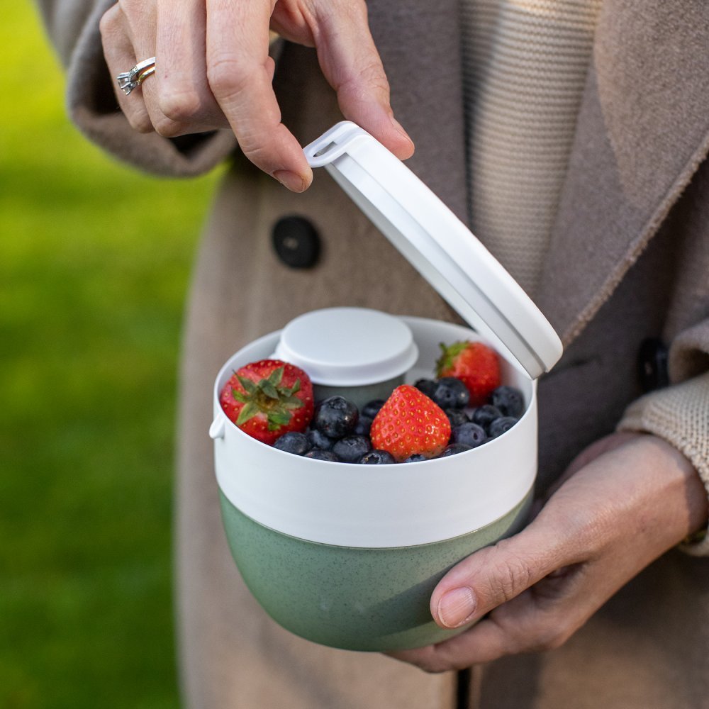Koziol Lunchbox BENTO M - grün Koziol