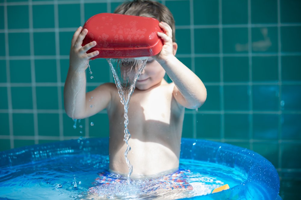 Plan Toys Frachtschiff Plan Toys