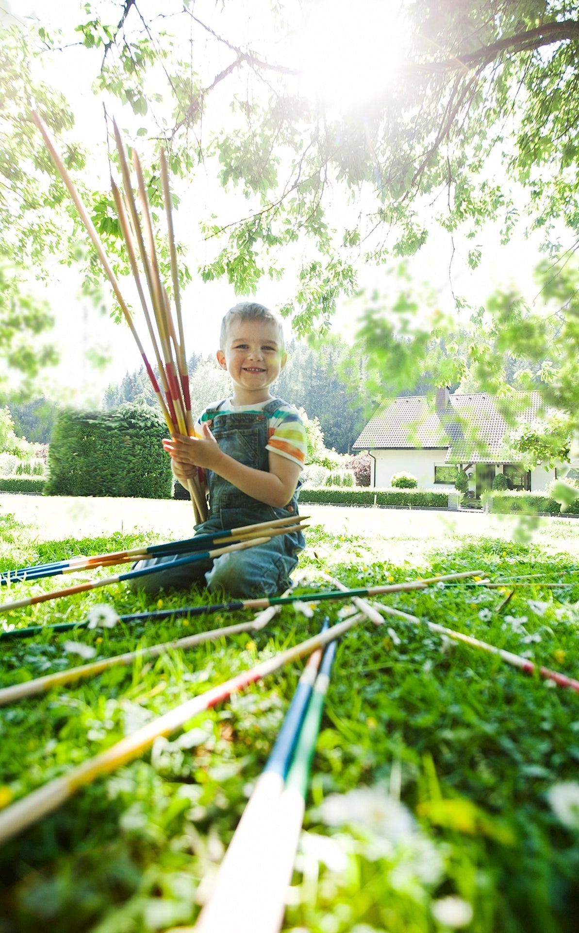 Riesenmikado aus Holz Beluga