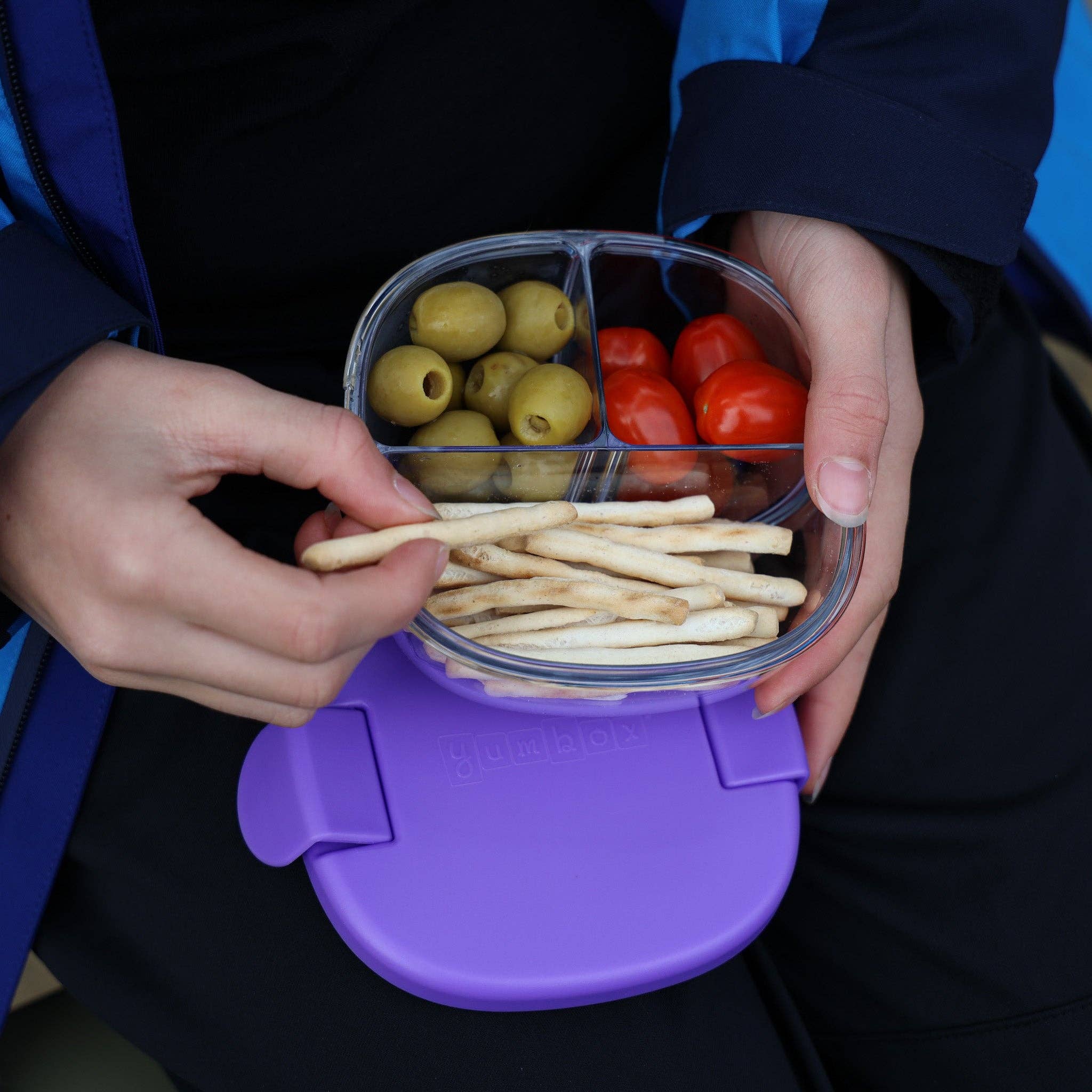 Auslaufsichere Snackschale mit 3 Fächern - Dunstlila Yumbox