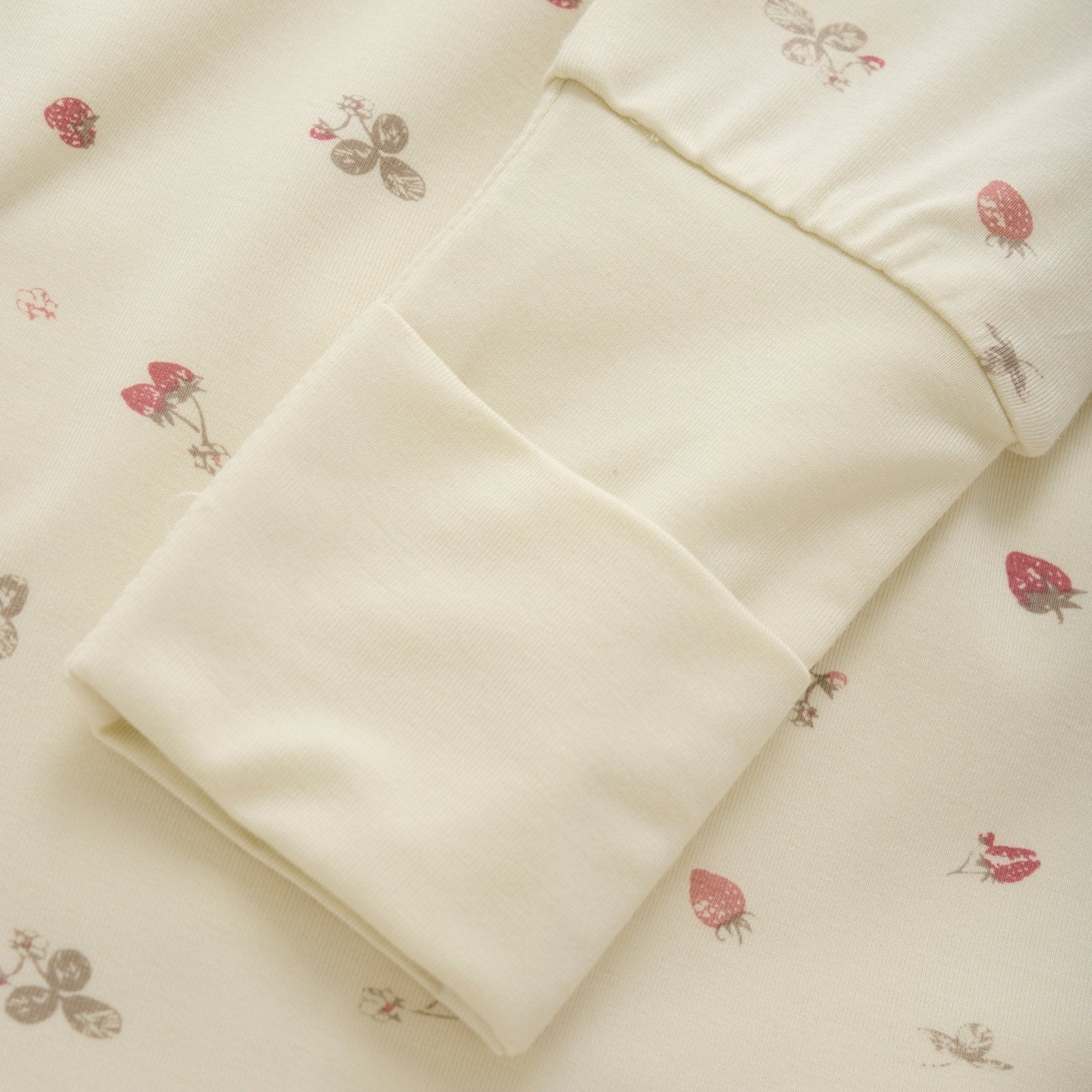 Bambus Jumpsuit / Pyjama Minymo - Strawberry Ice Minymo