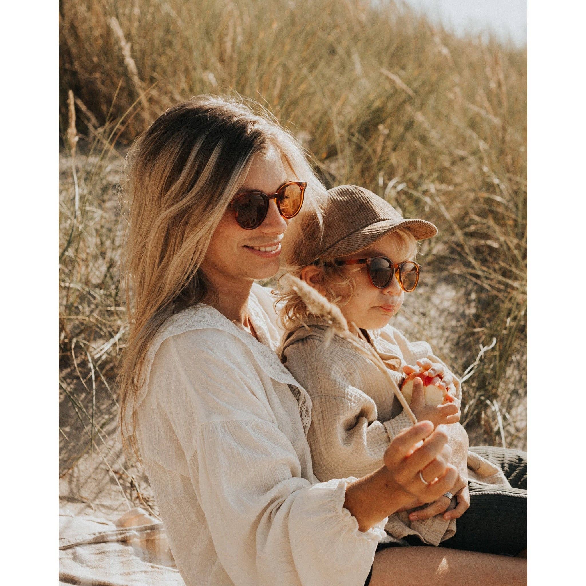 BabyMocs Sonnenbrille Signature Baby: GELB / SIGNATUR RUND / BABY 0-1,5 JAHR BabyMocs