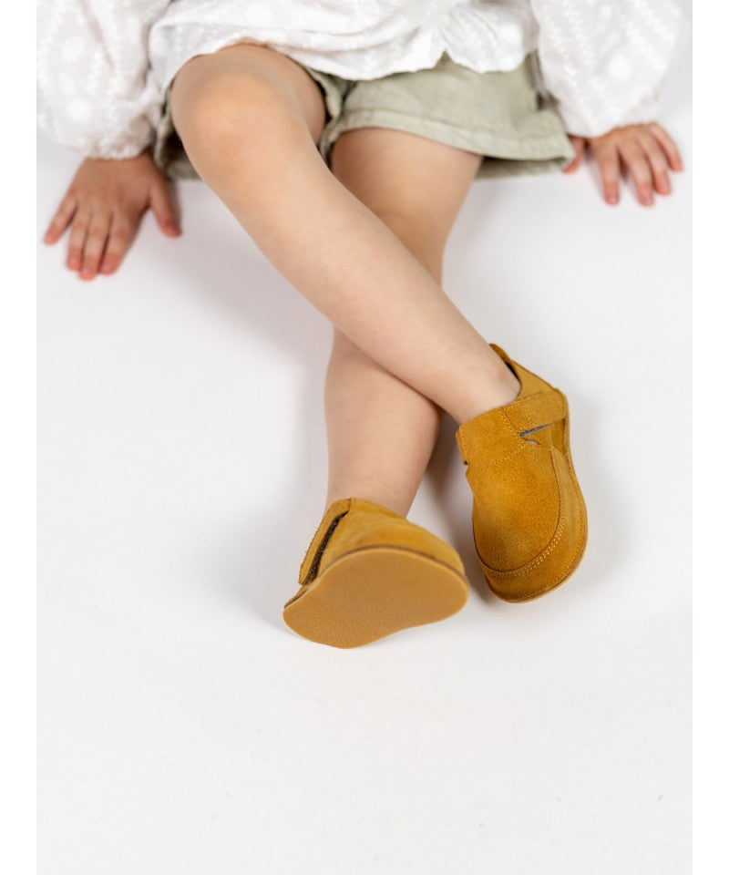 Isara Barfussschuh - Caramel CeLaVi
