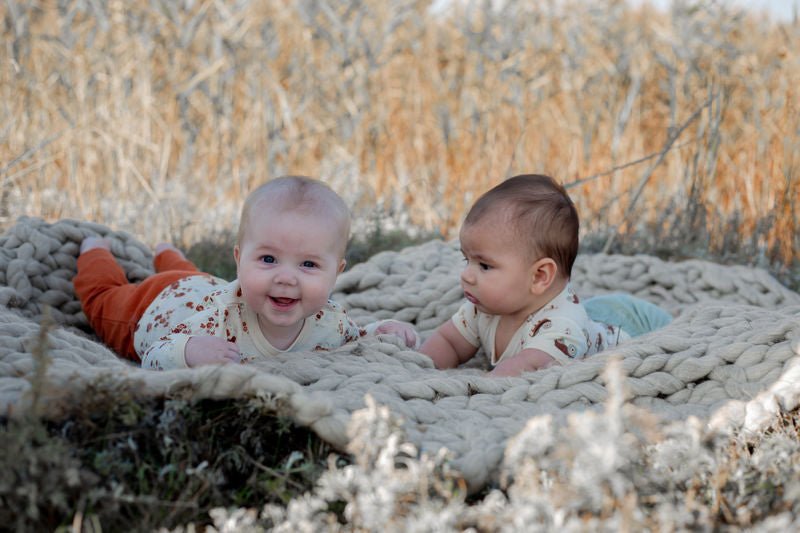 CeLaVi Langarm-Sommer Body Wolle/Bambusviskose Blumen - Familienbande