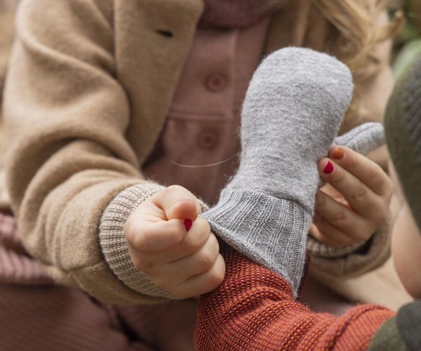 Disana Walk-handschuhe Karamell - Familienbande