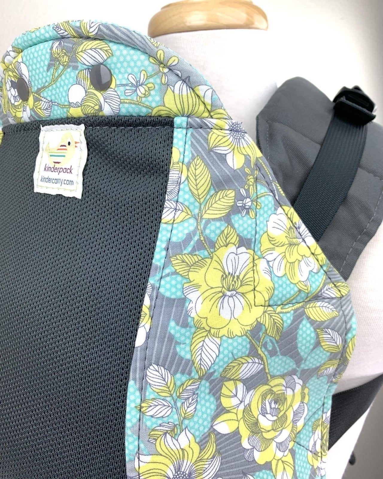 Kinderpack Tragehilfe - Preschool Size - Magnolia Kinderpack