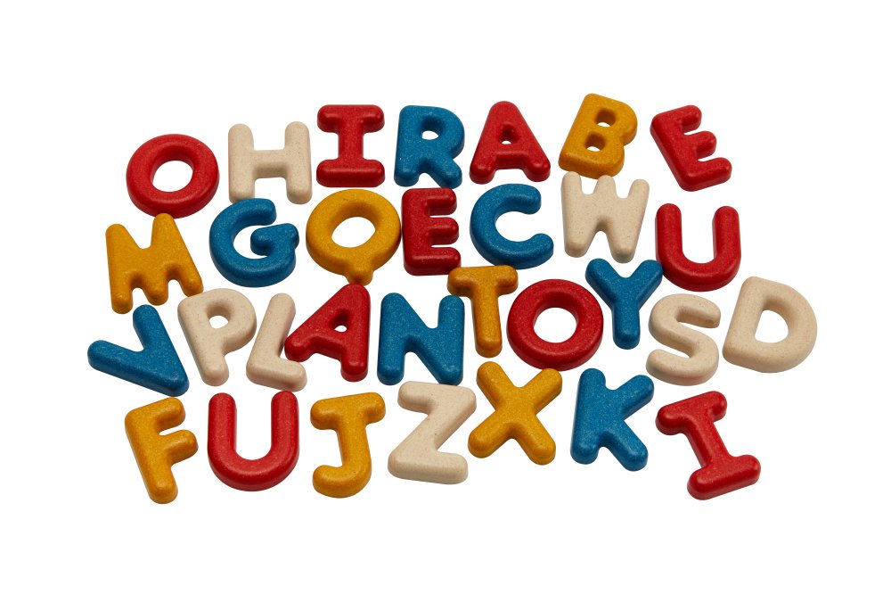 Plan Toys Alphabet Grossbuchsten - Familienbande